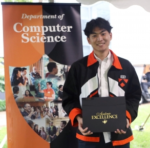 Alex L. Zhang